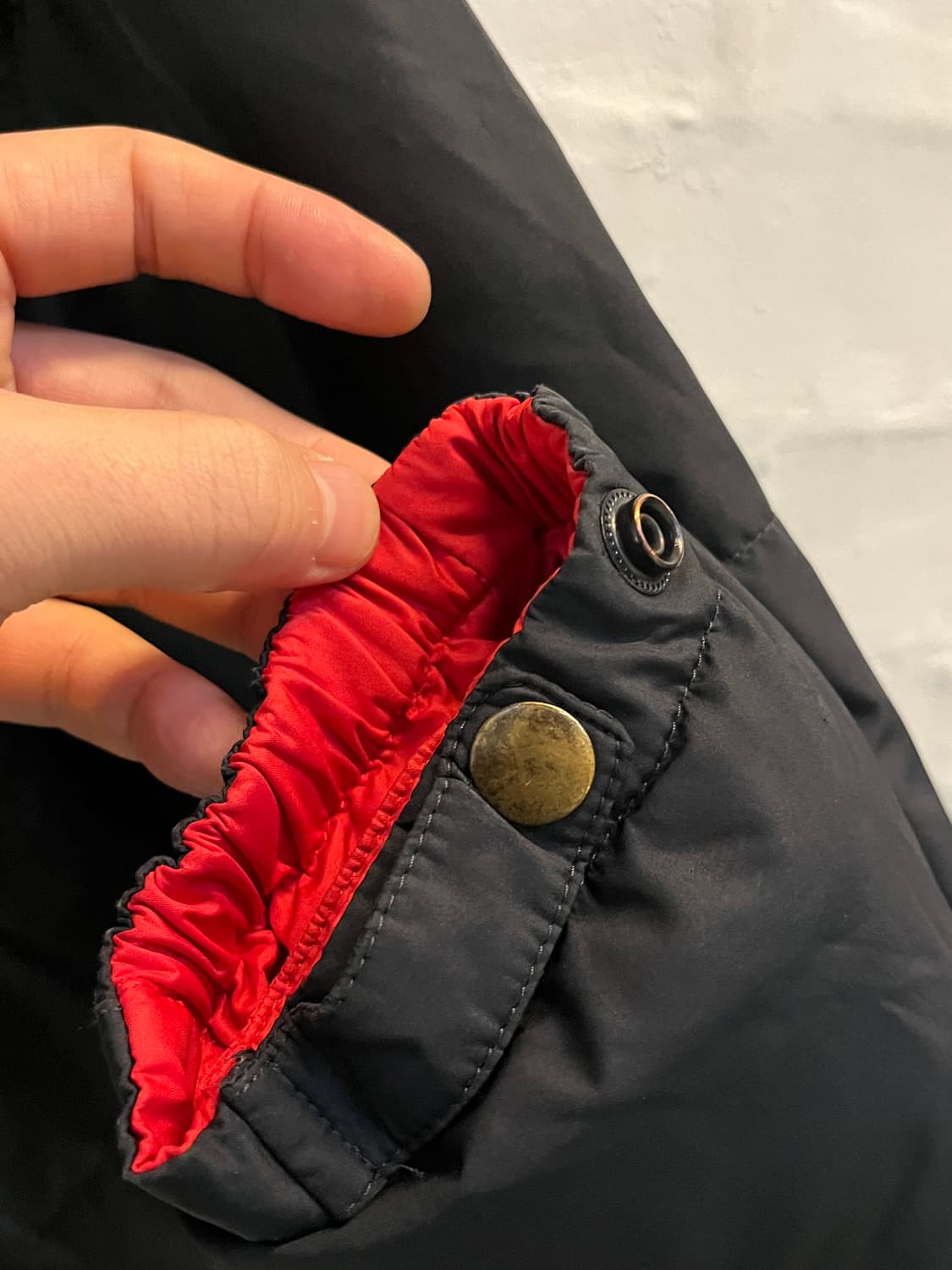 Allsaints 올세인츠 레드 블랙 리버서블 패딩 M 상품이미지4