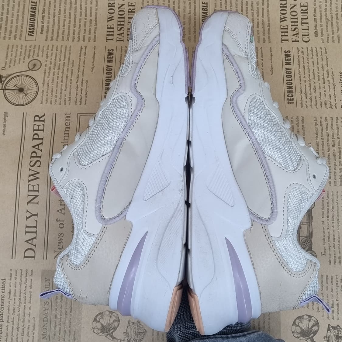 스케쳐스 메모리폼 여성운동화240 상품이미지5