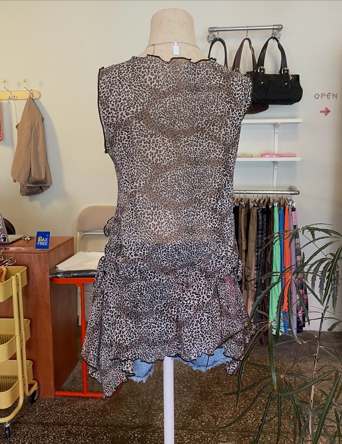 레오파드 레이어드 슬리브리스 [무배] 상품이미지5