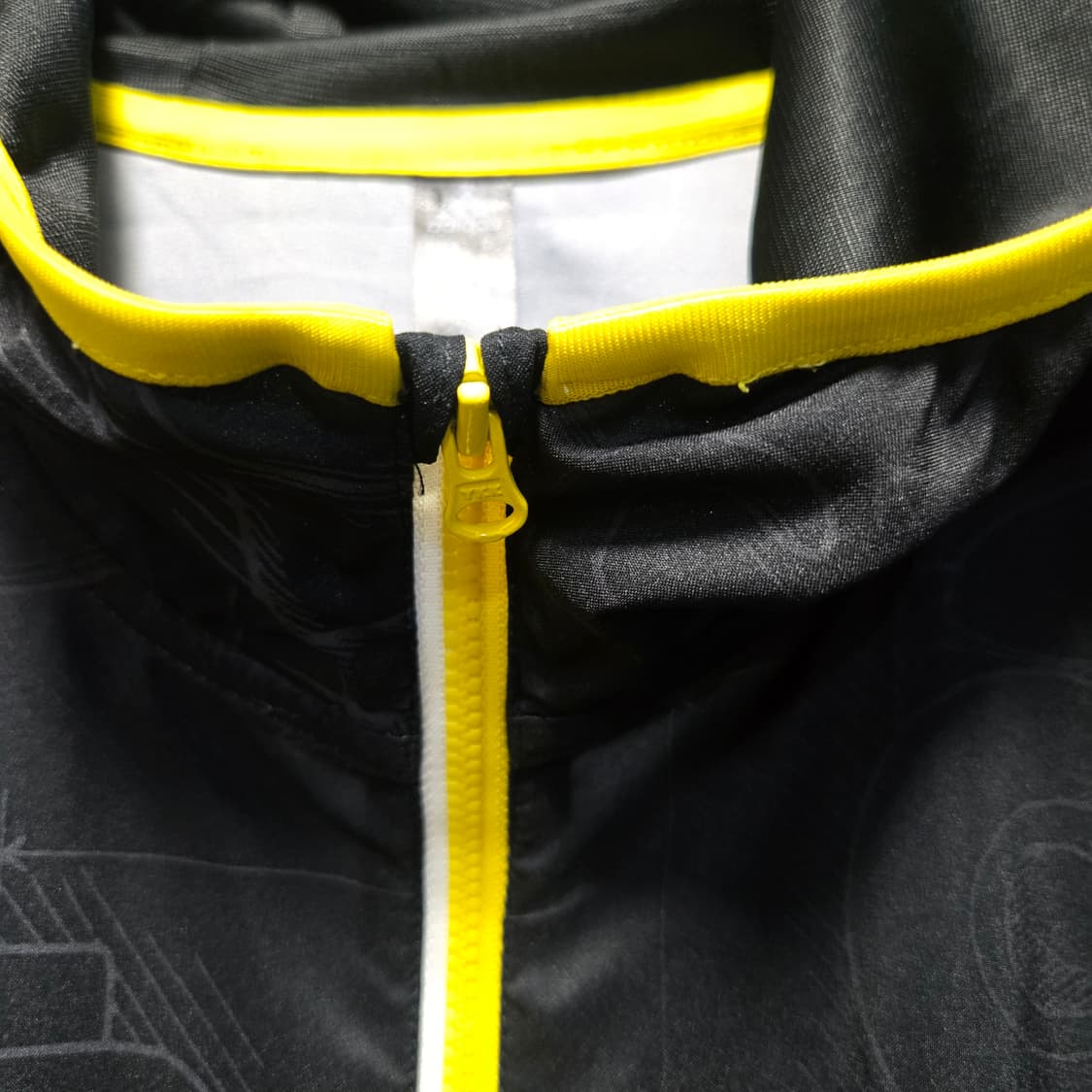 아디다스X레고 테크팩 윈드브레이커 바람막이  상품이미지3