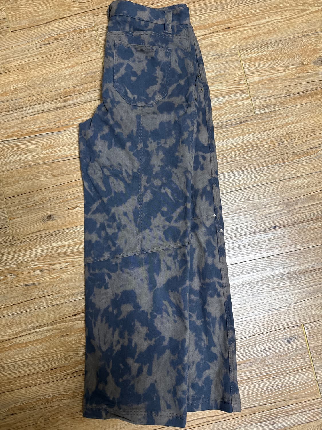 메종미네드 HAZY STAIN WIDE PANTS NAVY 상품이미지2