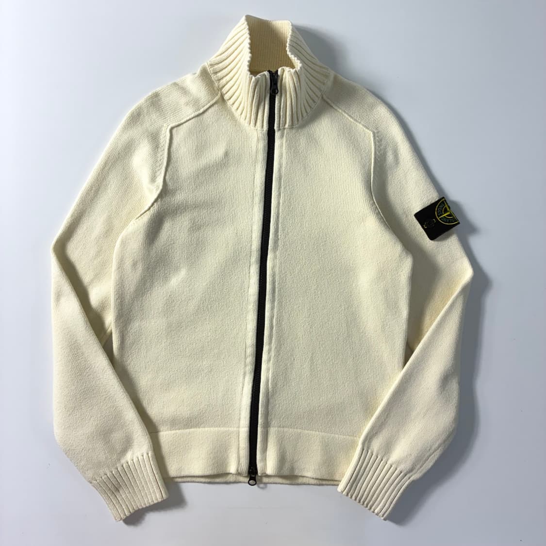 Stone island  스톤아일랜드 투웨이 와펜 아이보리 니트집업  상품이미지2