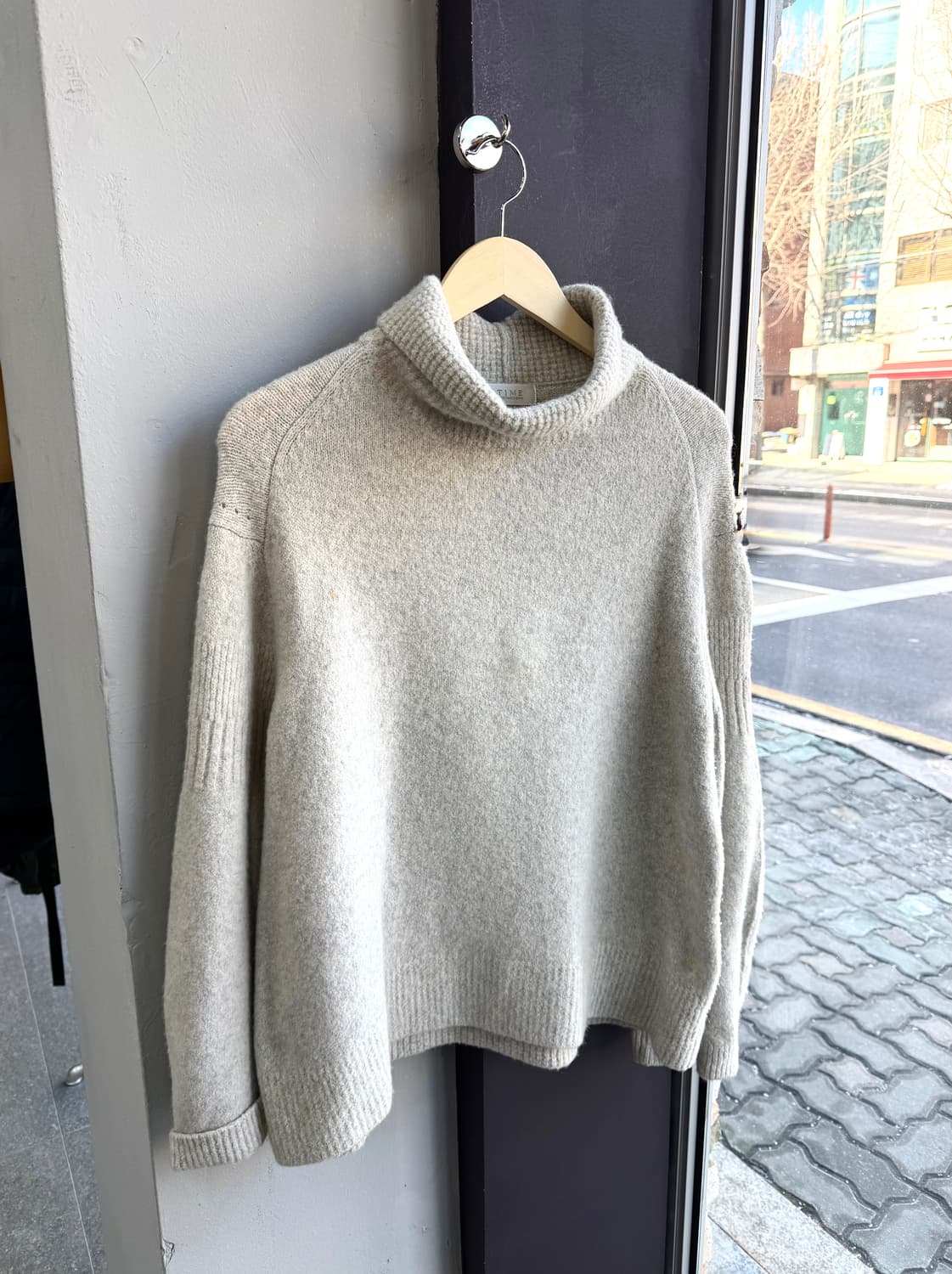 F/ 타임 캐시미어 블랜딩 넥포인트 니트 상품이미지2