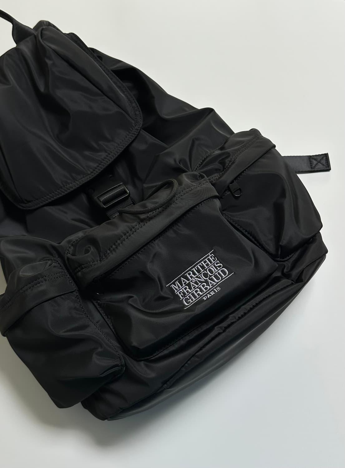 마리떼프랑소와저버 클래식 로고 3포켓 백팩 상품이미지3