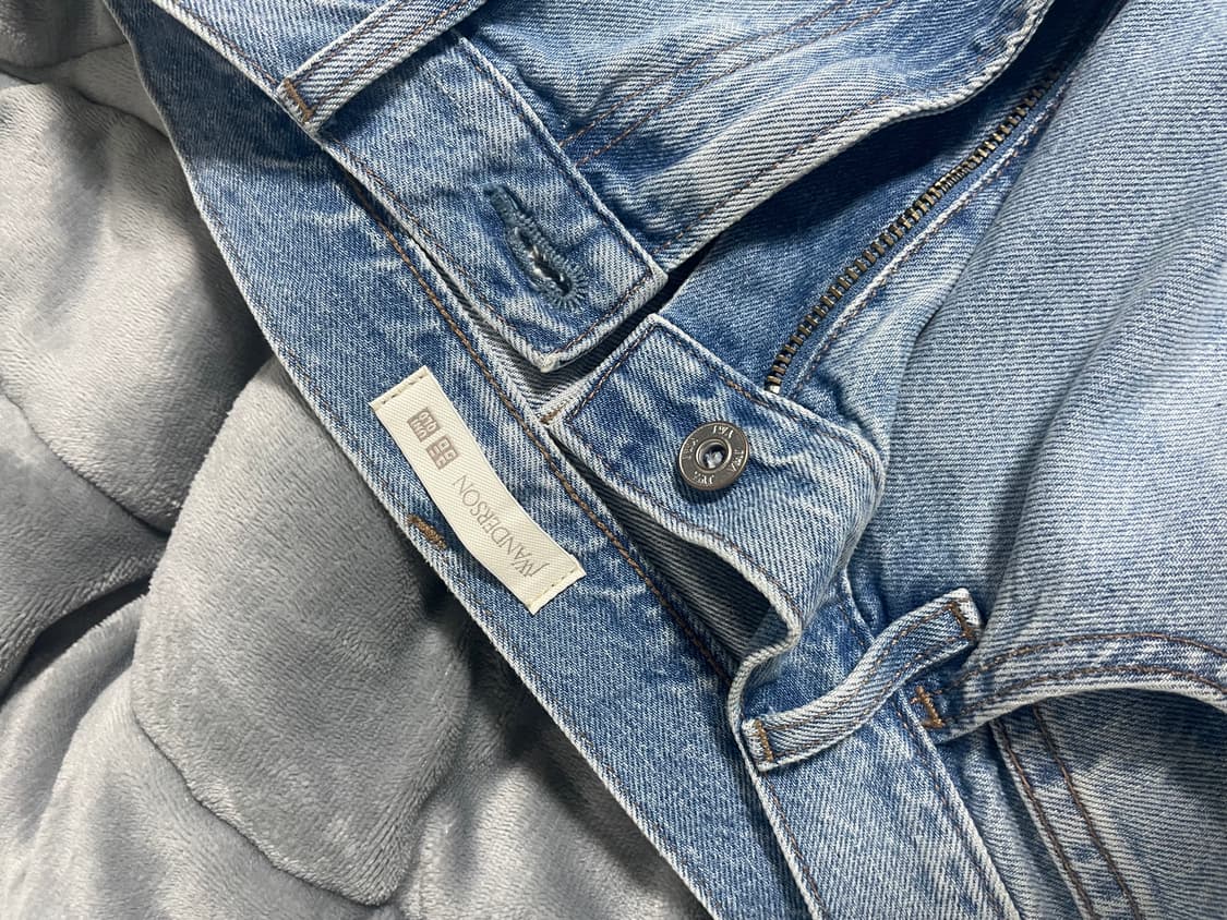 유니클로 jw앤더슨 스트레이트 진 상품이미지6