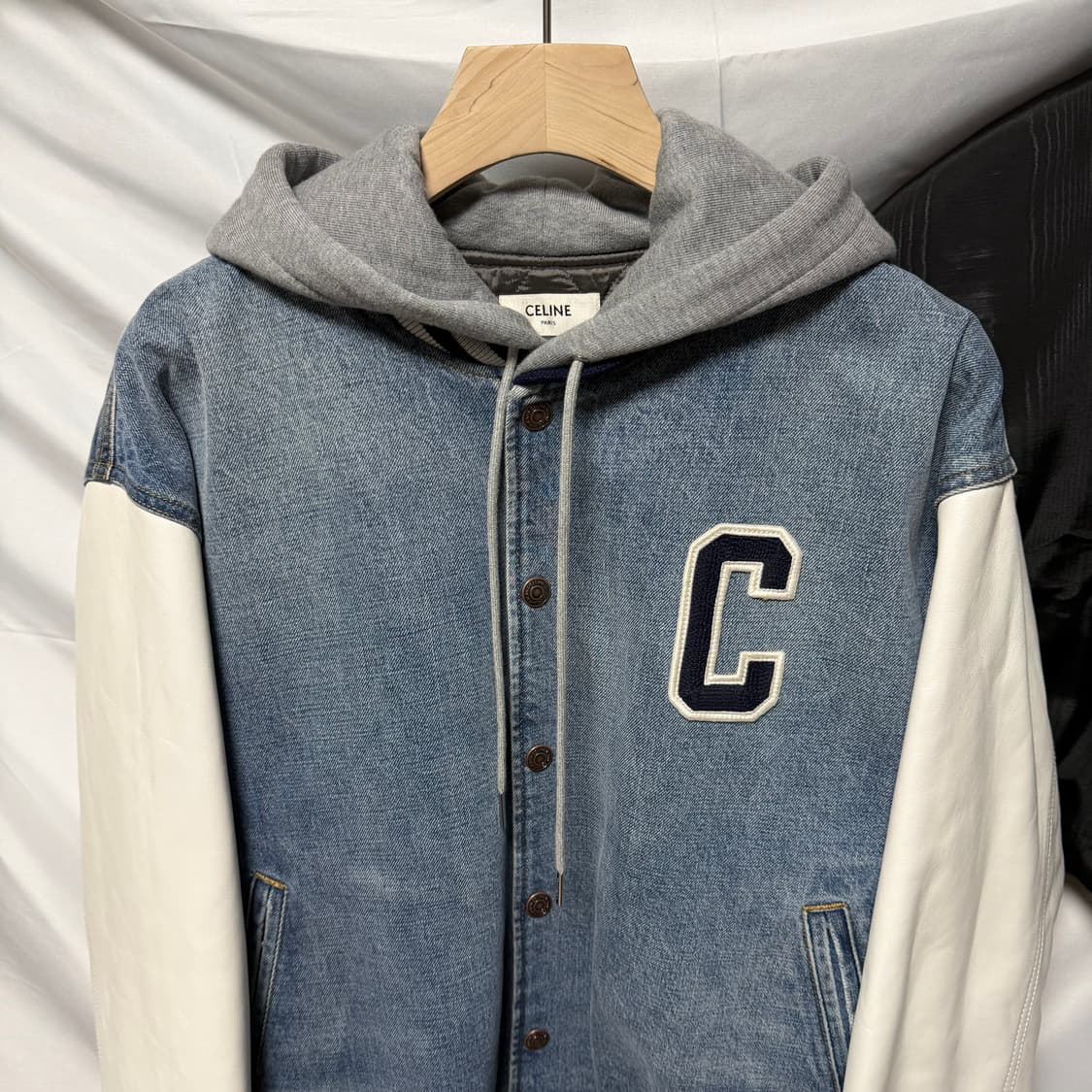 [S급/L] 셀린느 후드 데님 바시티 자켓 상품이미지4