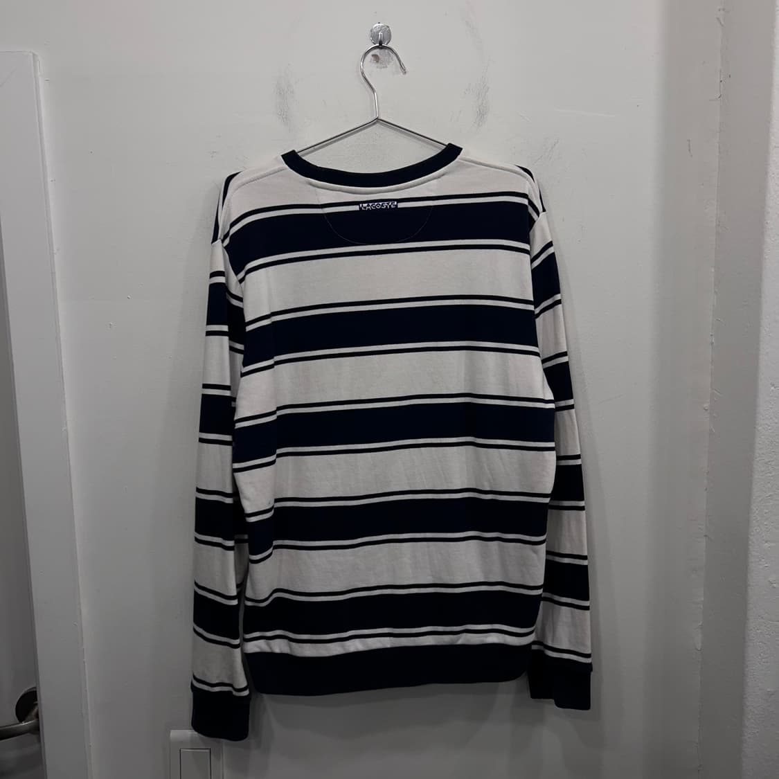 라코스테 스몰로고 스트라이프 오버핏 맨투맨 상품이미지5