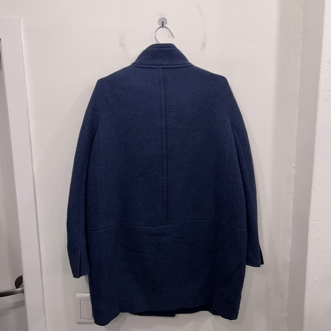 더 아이잗 컬랙션 울 부클 래글런 로브 코트 상품이미지6