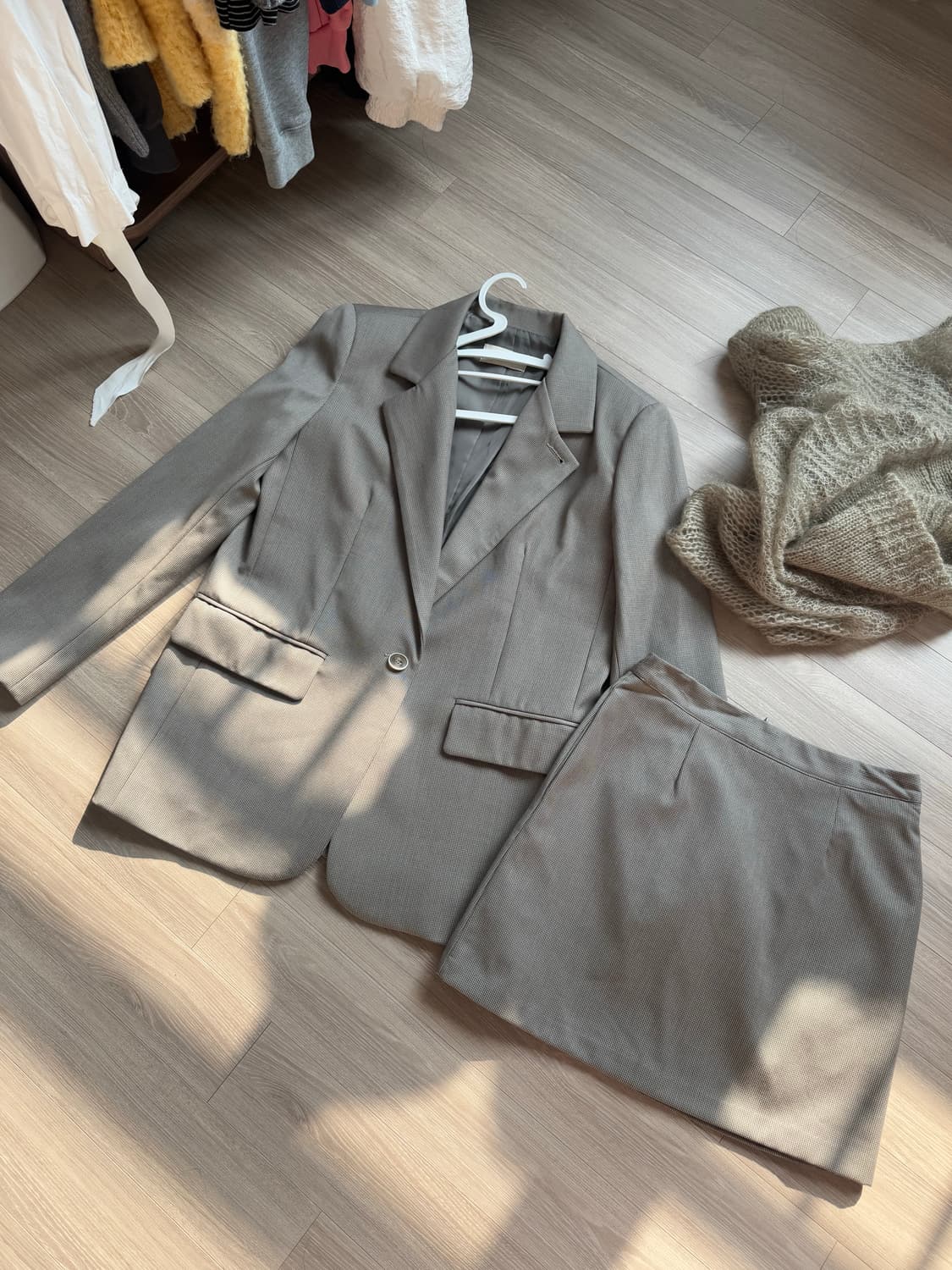 런던플랏 자켓 스커트 셋업 상품이미지1