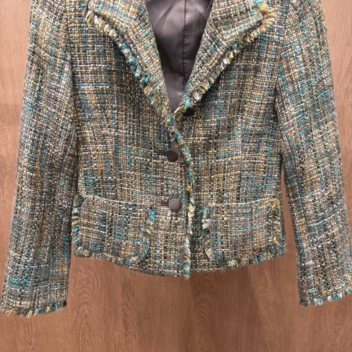 빈티지 트위드 자켓 숄카라 플랩 포켓 프린지 마감 디테일 슬림핏 그린 상품이미지5