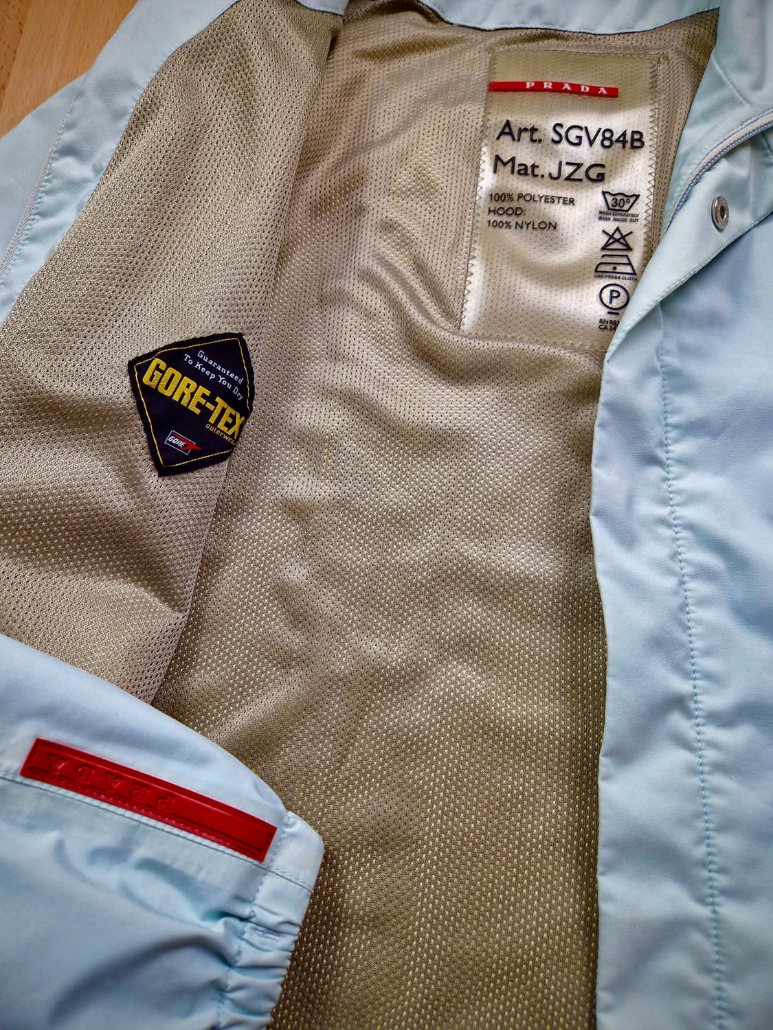 99’s Prada sport Gore-tex Archive Jacket 상품이미지8