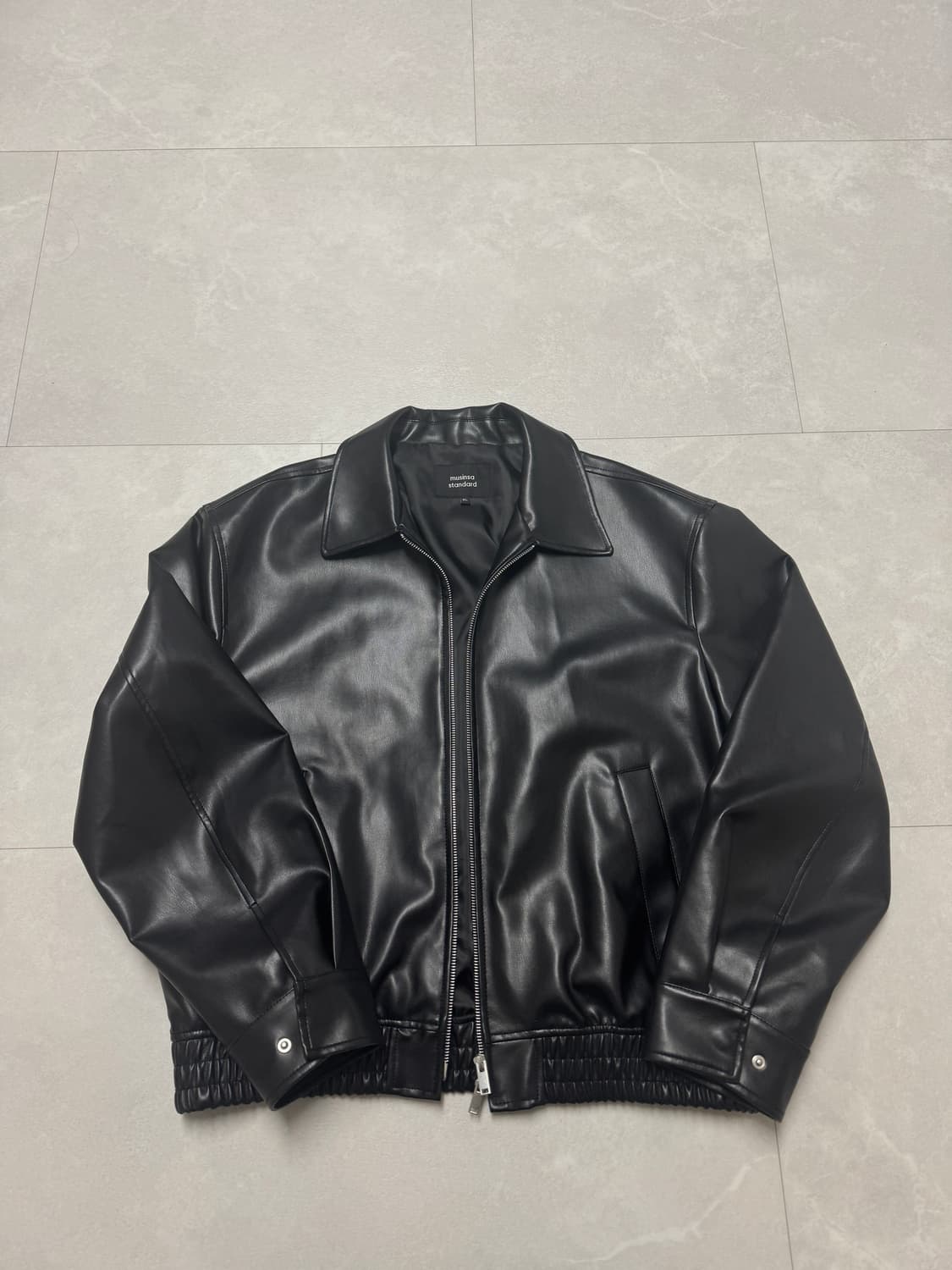 신세틱 레더 오버사이즈 블루종 재킷 상품이미지1