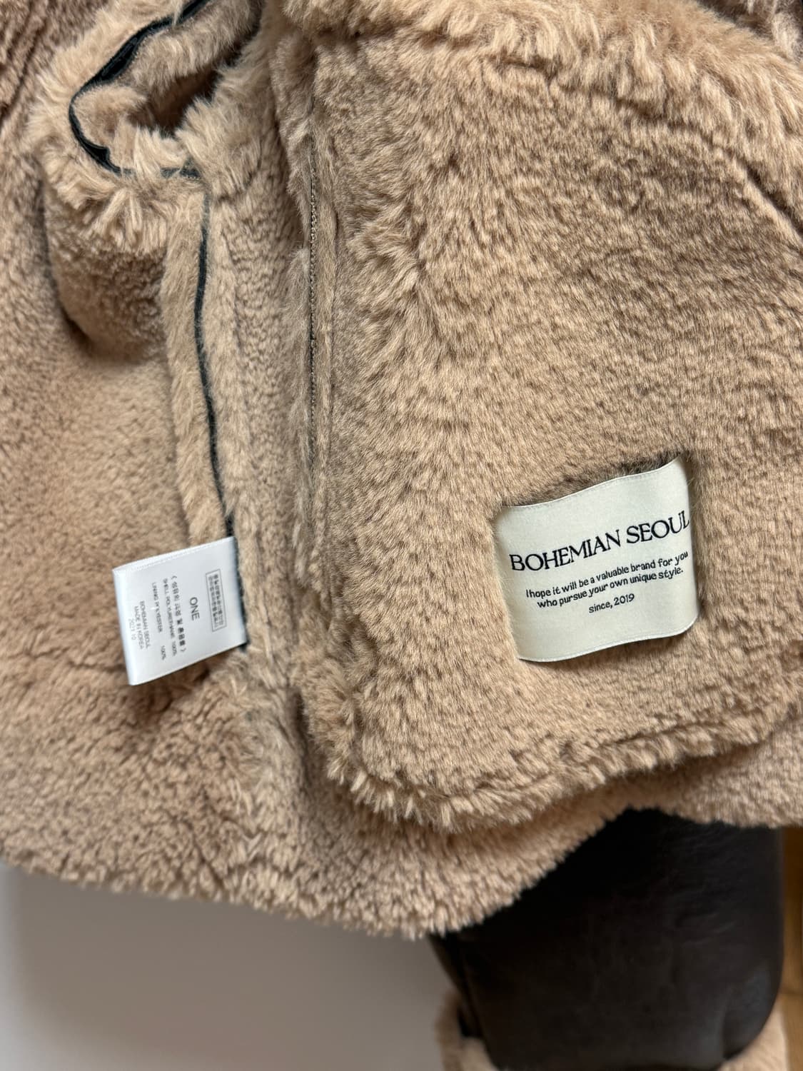 보헤미안서울 무스탕 브라운 상품이미지3