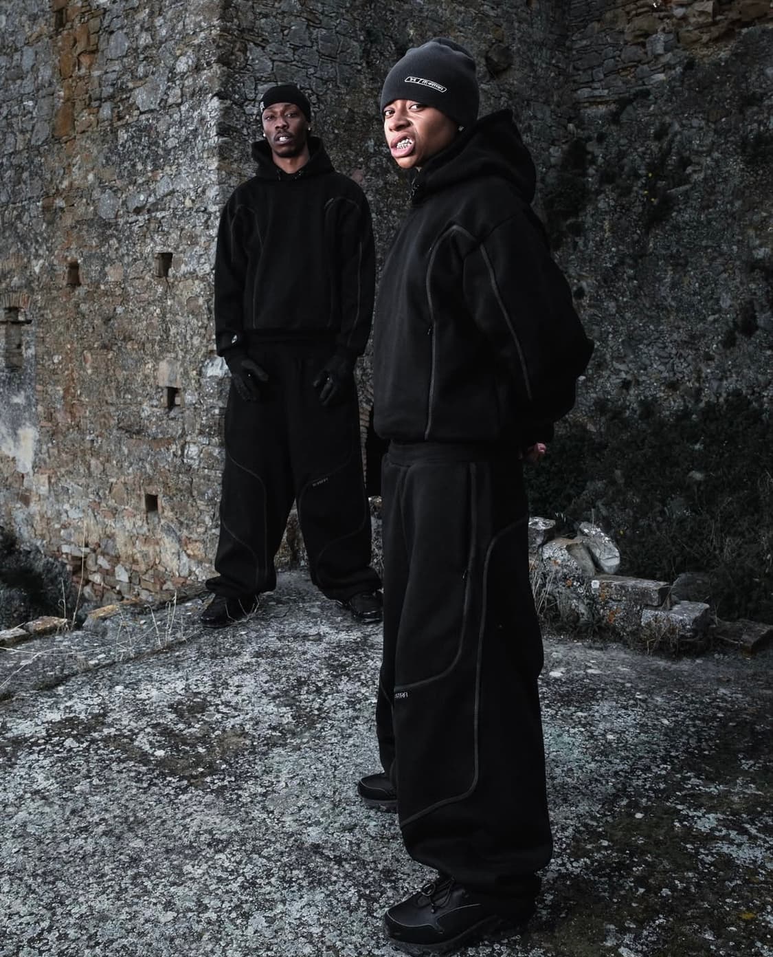 (새상품) [M] mertra 글라이드 후드 상품이미지2