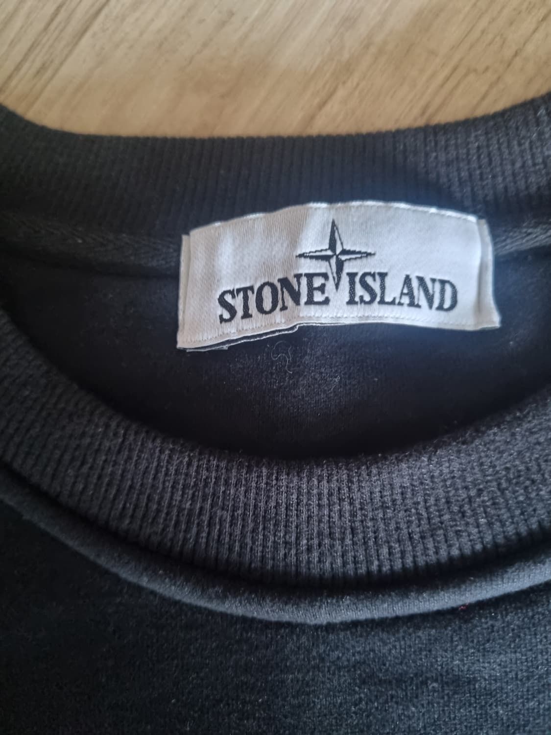 특가) 스톤아일랜드 스트라이프맨투맨.  XL 상품이미지4