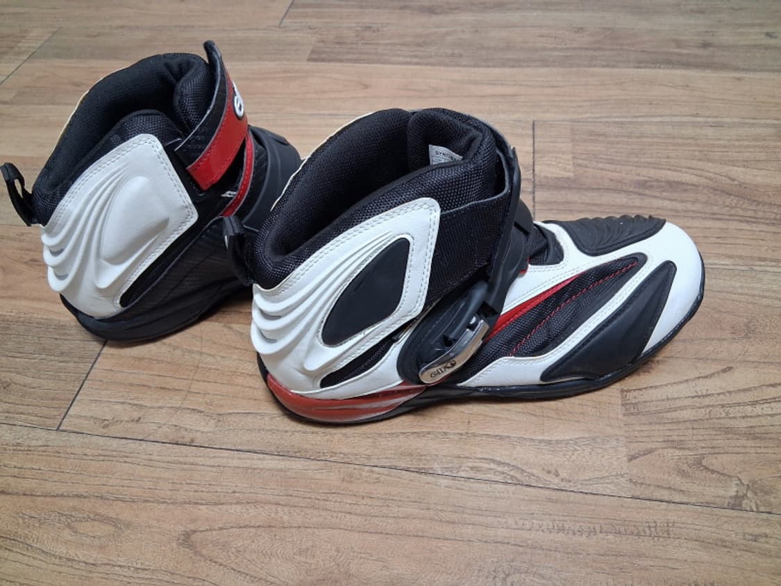 엘프 바이크부츠 elf 오토바이슈즈 265  42 8과 2분의1 

 상품이미지3