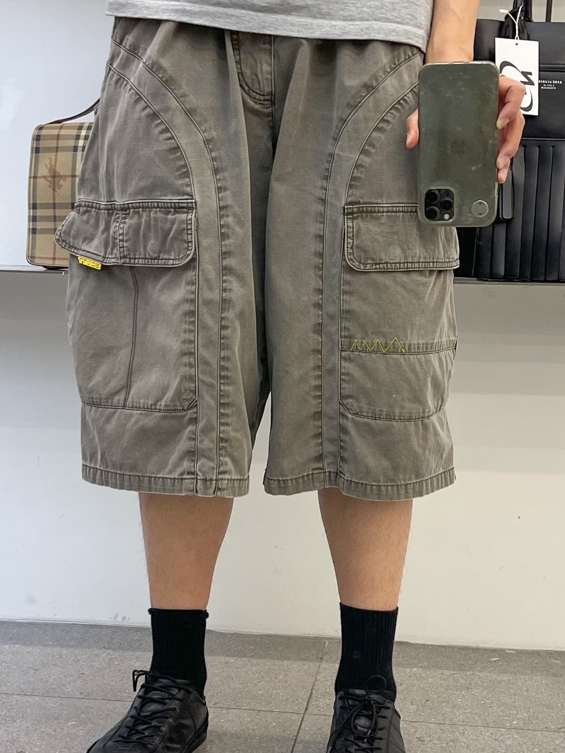 스캇 커브드 포켓 카고 쇼츠 상품이미지2