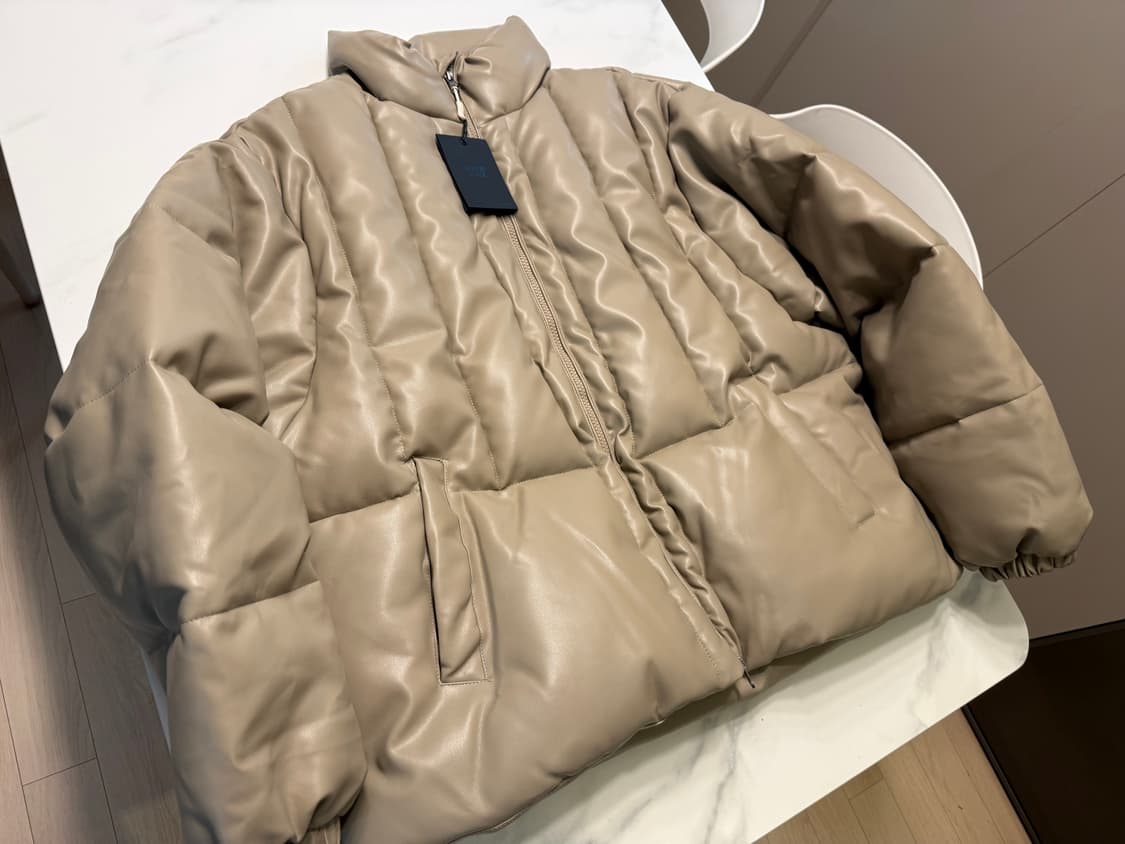 드미트리 가죽 푸퍼 패딩 3사이즈(105-110) 새상품 상품이미지10