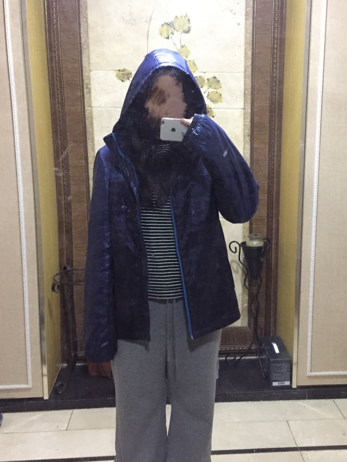 아디다스 나일론 다운 재킷 상품이미지2