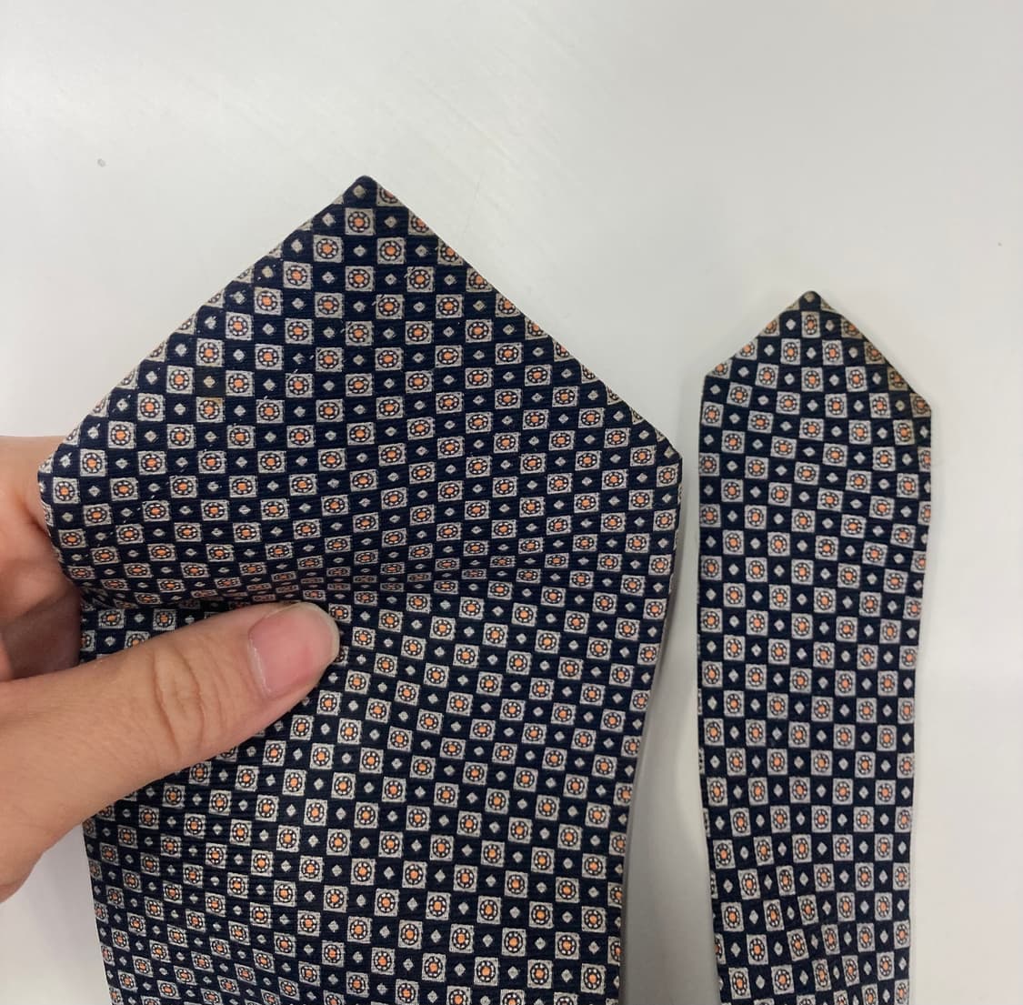 지방시 넥타이 상품이미지9