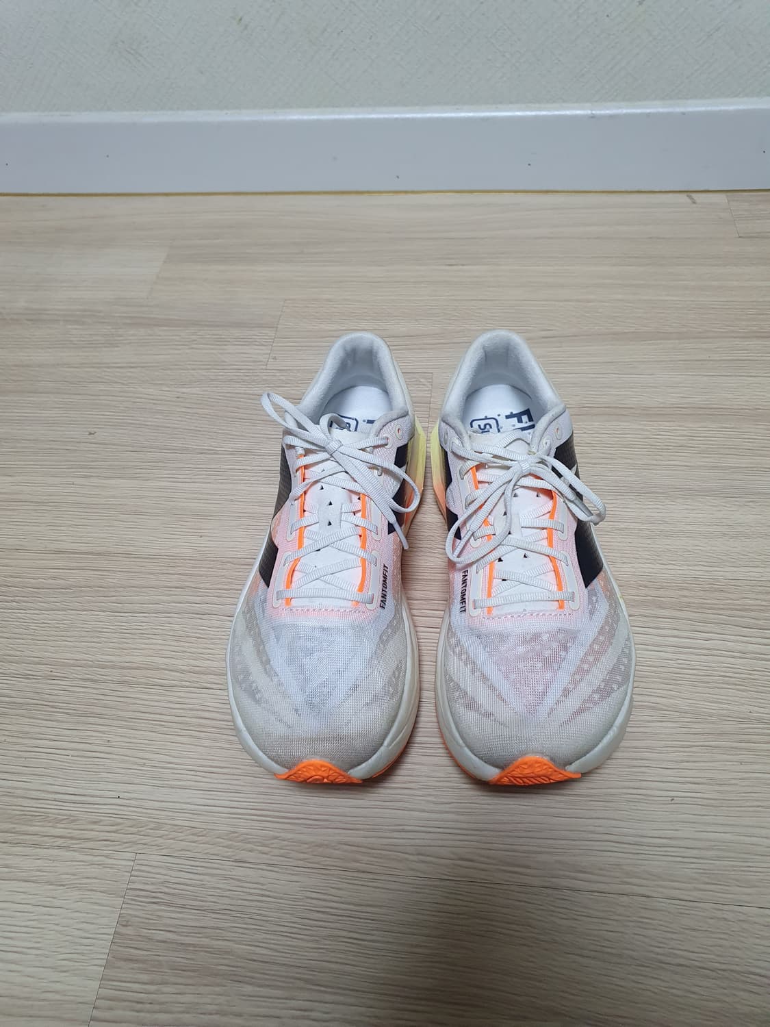 뉴발란스 퓨어셀 엘리트 레벨v4 러닝화 270 상품이미지3