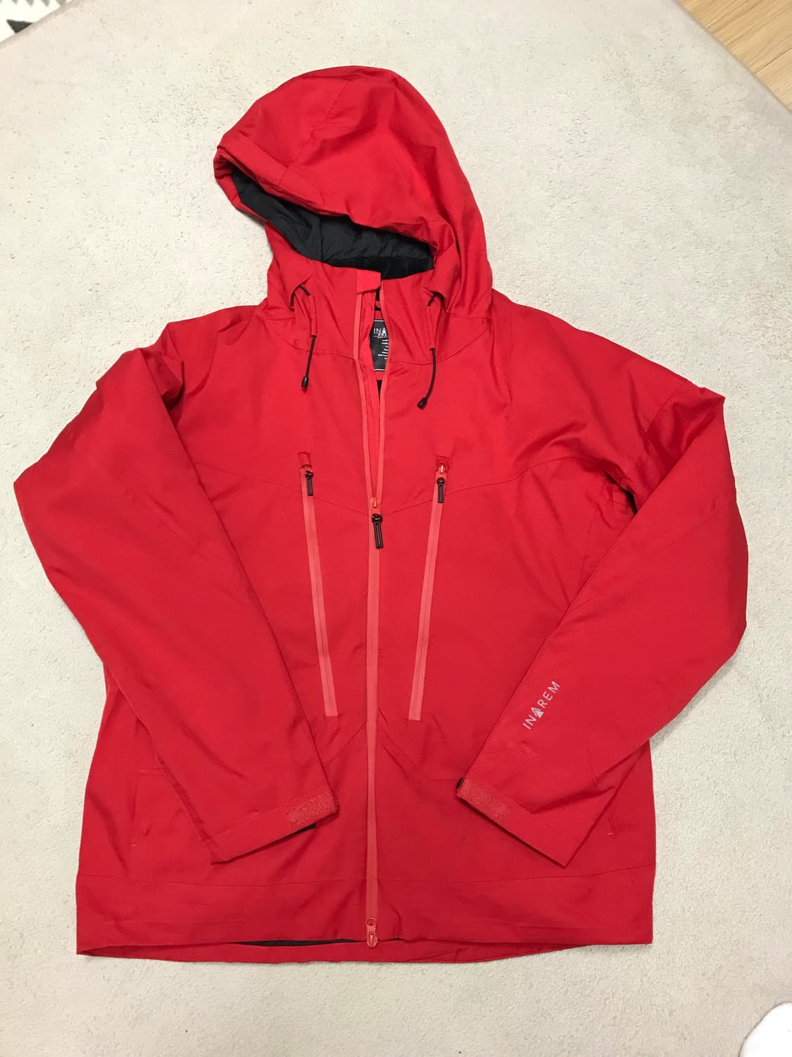 INAREM 레드 방수 방한 다운자켓 상품이미지1