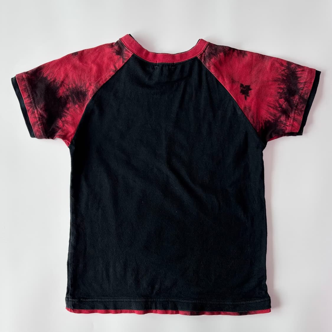 SASARI ‘World Attraction’ 타이다이 래글런 티셔츠 상품이미지2