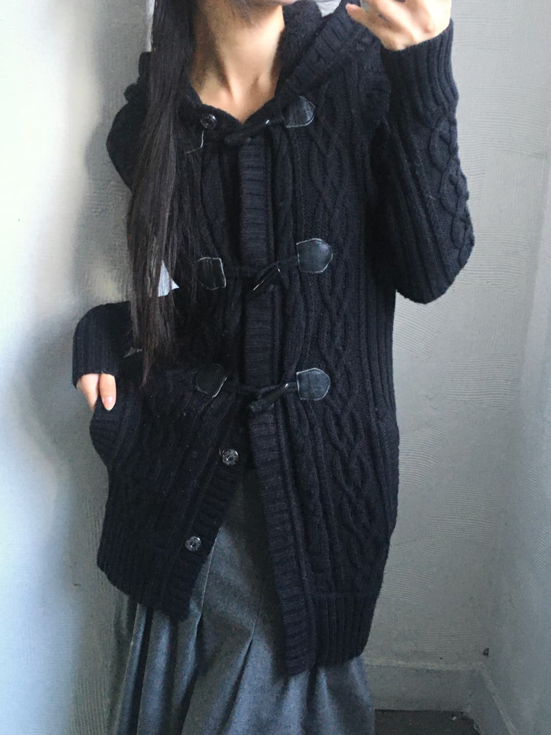 Burberry 버버리 블루라벨 블랙컬러 케이블 더플 후드 가디건 상품이미지3