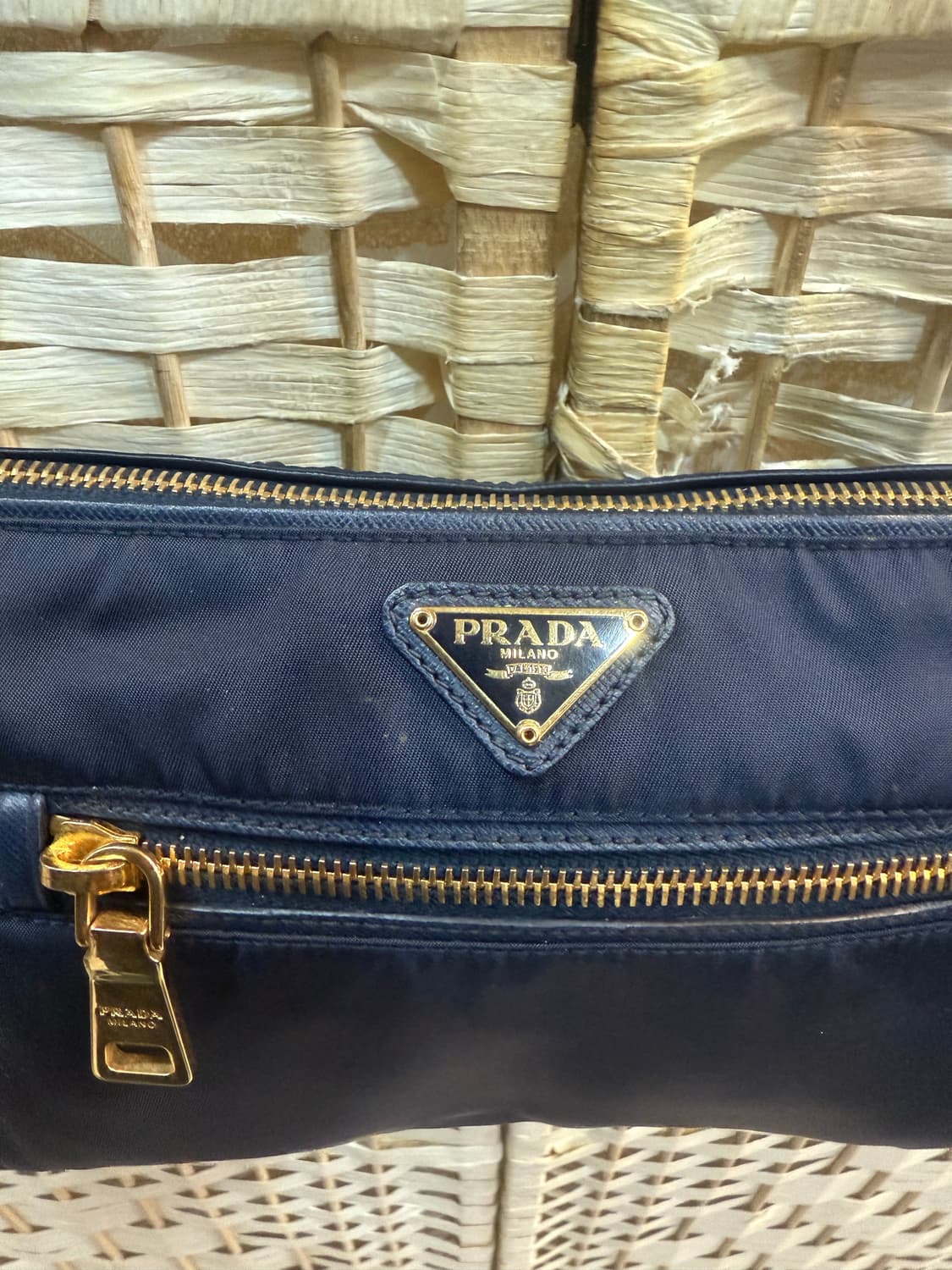 정품 프라다+사피아노레더 미니 숄더백 팝니다 상품이미지2