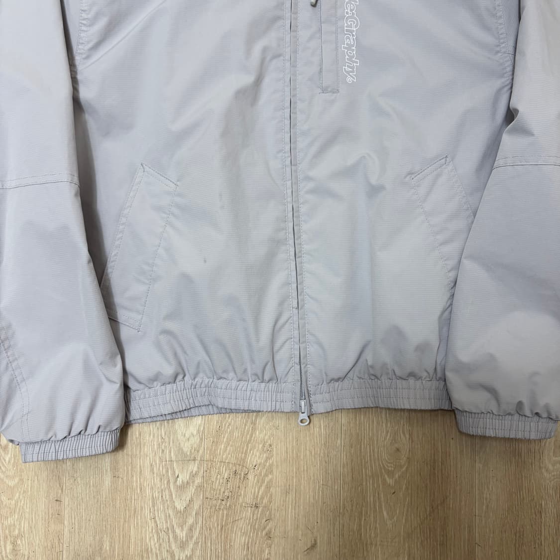 코드그라피 빅로고 유틸리티 바람막이 자켓 M/95  상품이미지4