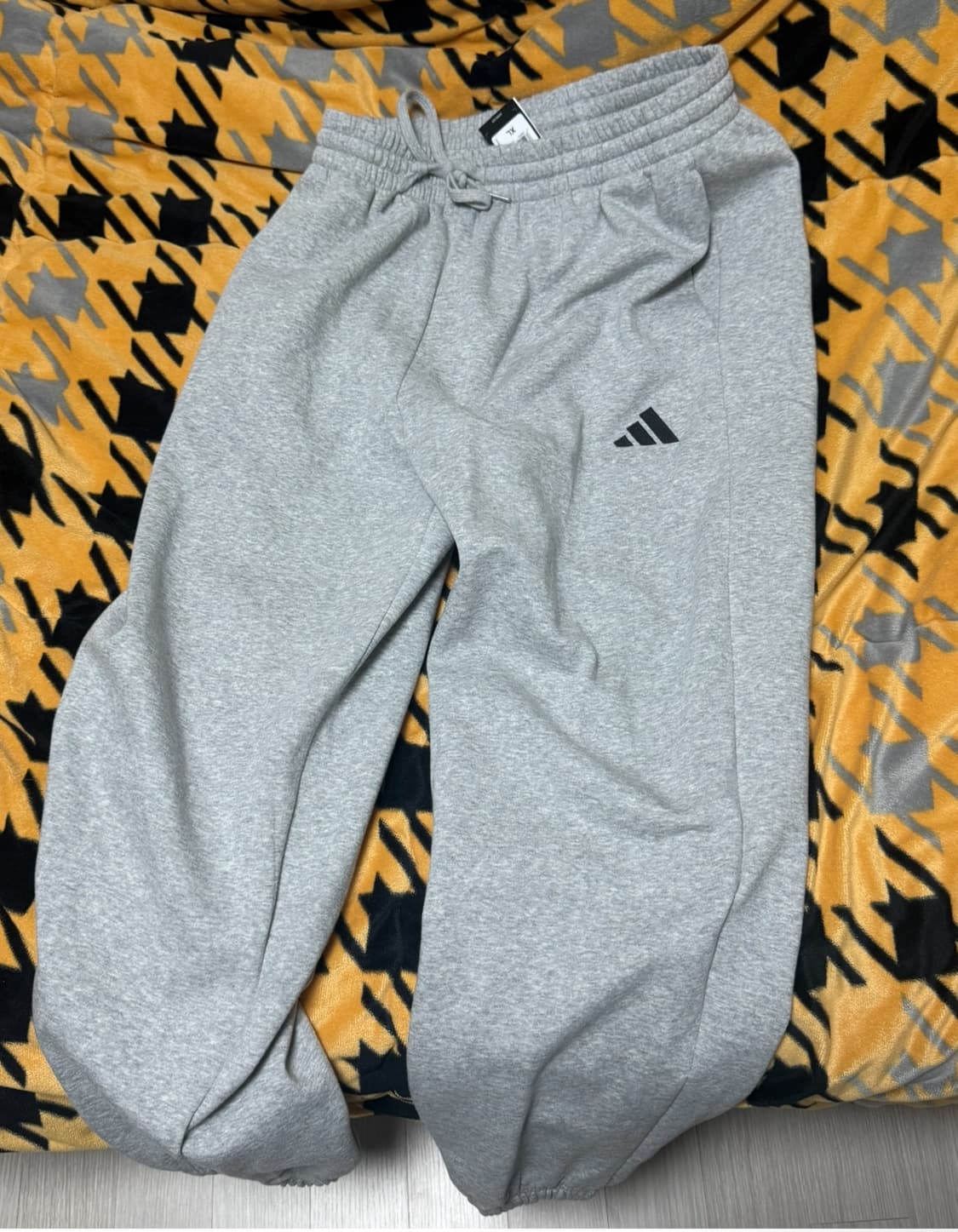 택채새상품)아디다스 플리츠 팬츠 XL 상품이미지1