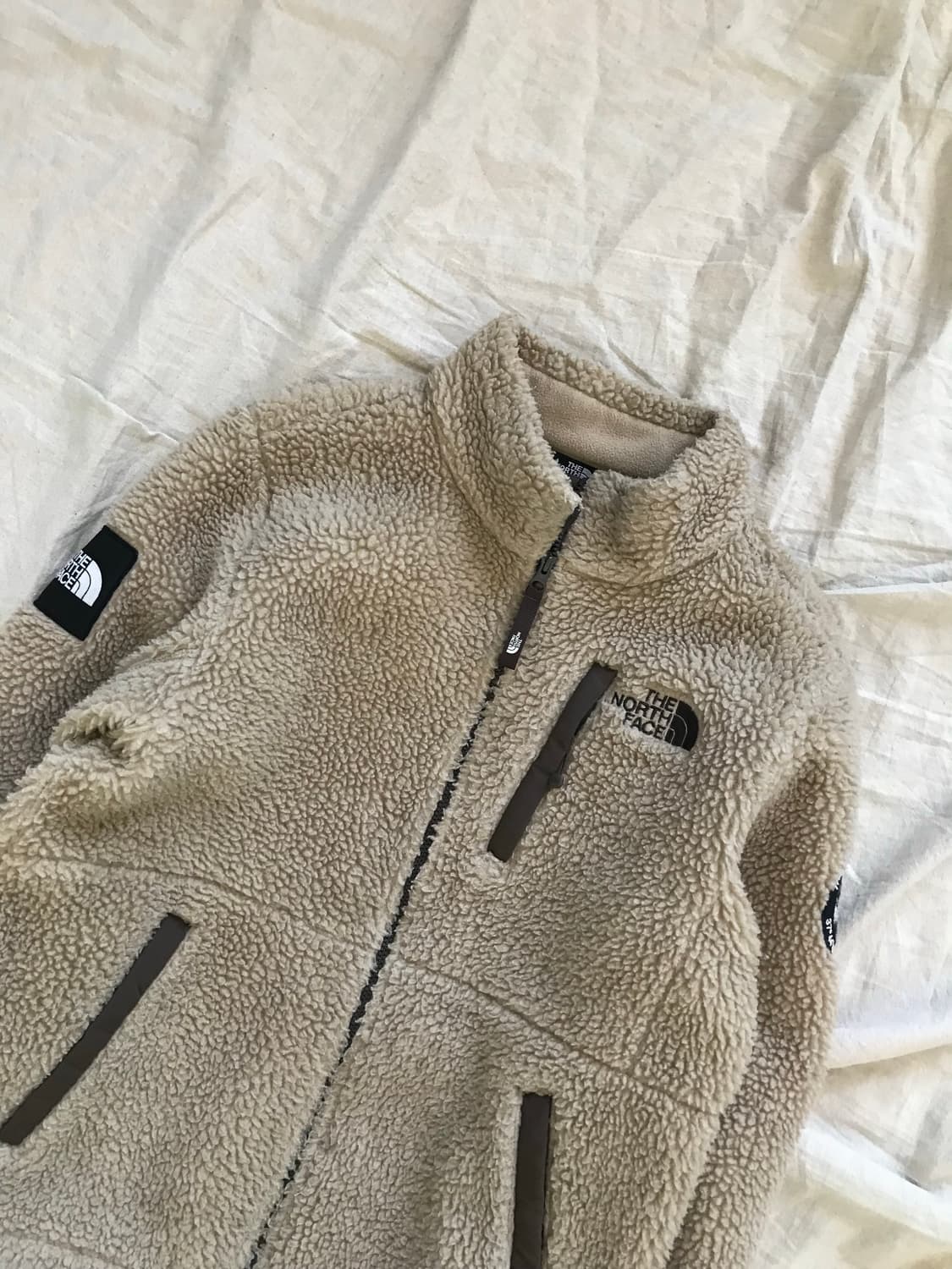 노스페이스 로고 베이지 플리스 집업 상품이미지6
