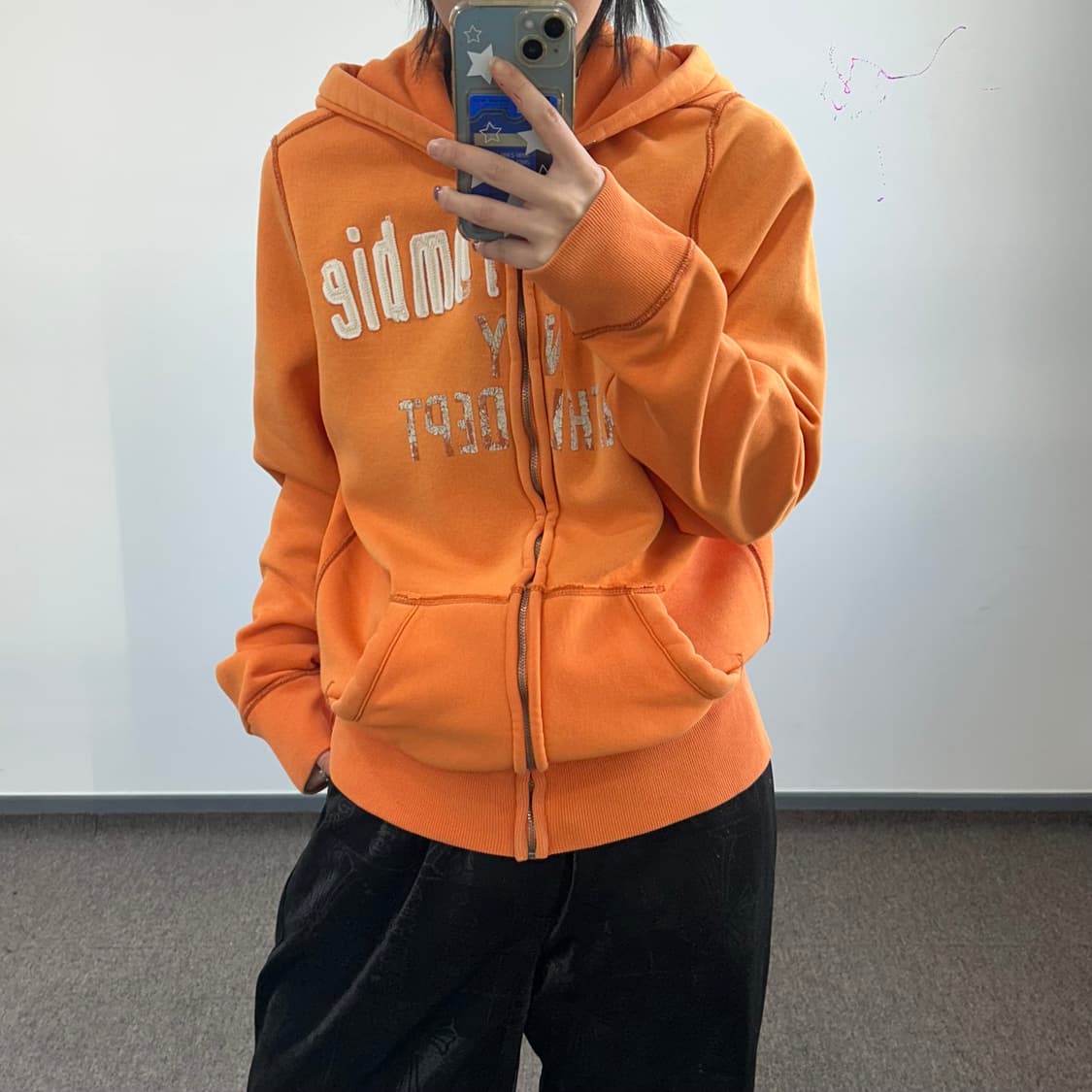 Abercrombie 아베크롬비 아이보리 로고 오렌지 후드집업 상품이미지2