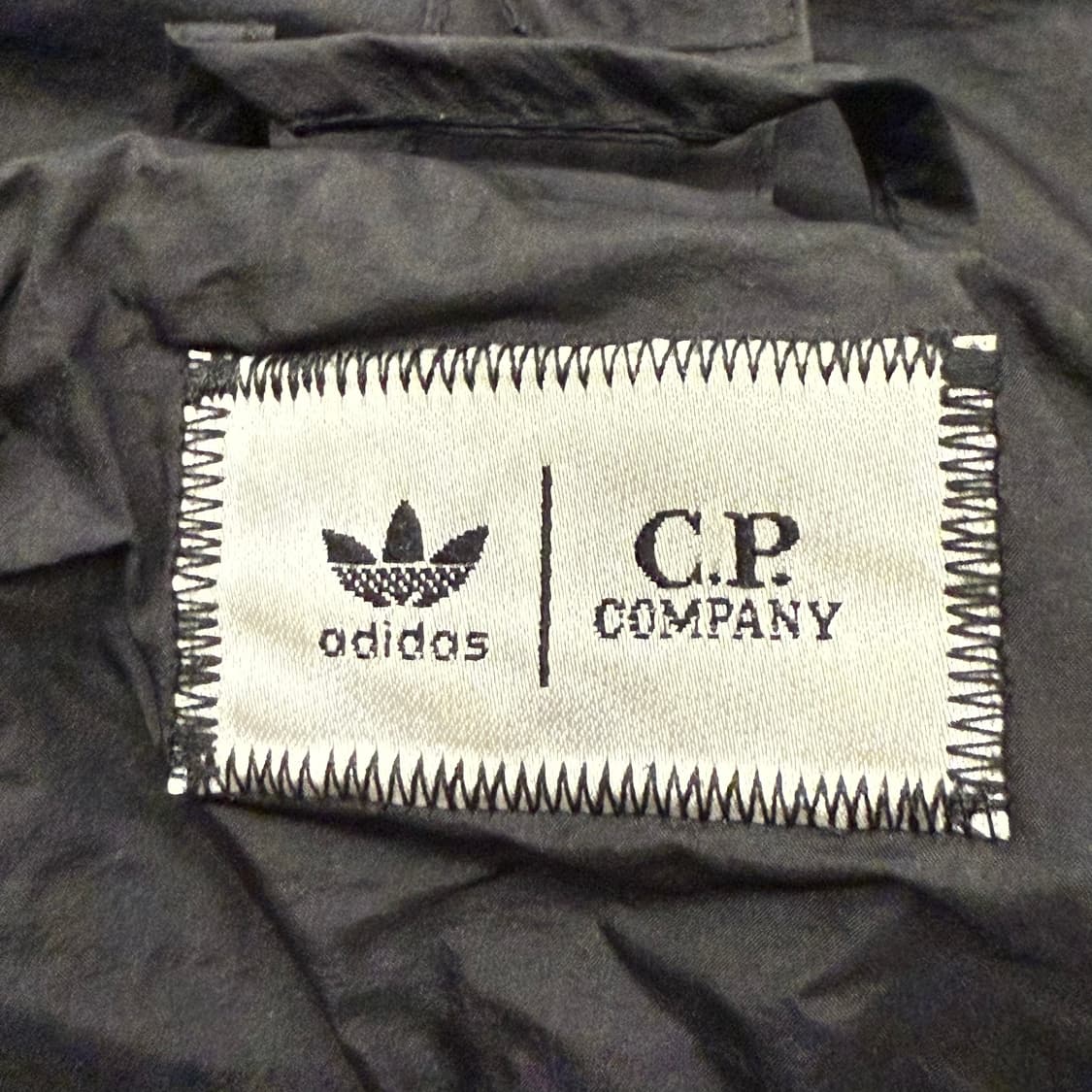 [정품] 아디다스 x CP컴퍼니 익스플로러 후드 고글 자켓 상품이미지6