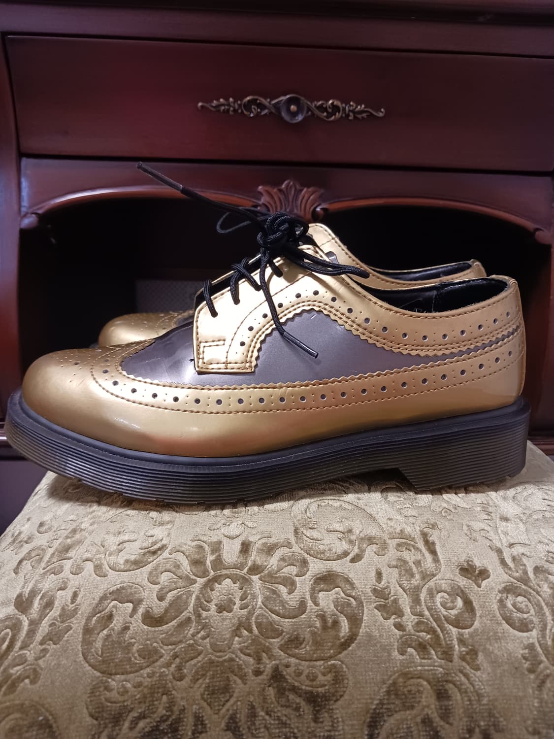 닥터 마틴 윙팁 3989 브로그 스펙트라  골드  상품이미지3