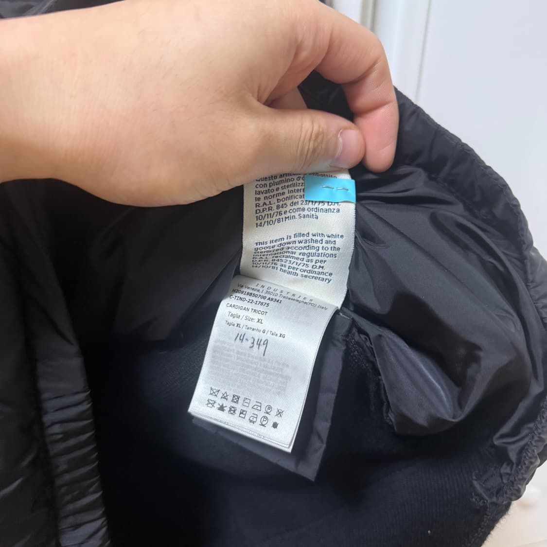 몽클레어 김현우 니트패딩
XL사이즈  상품이미지4