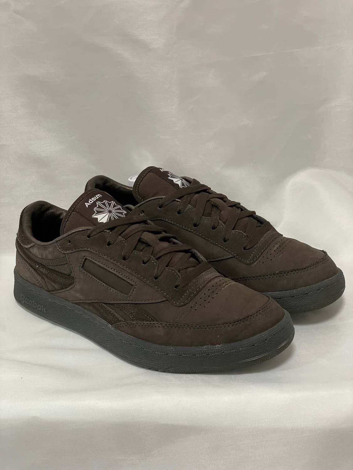 (285) 리복 X Adsum 클럽c 브라운 스웨이드 신발 상품이미지1