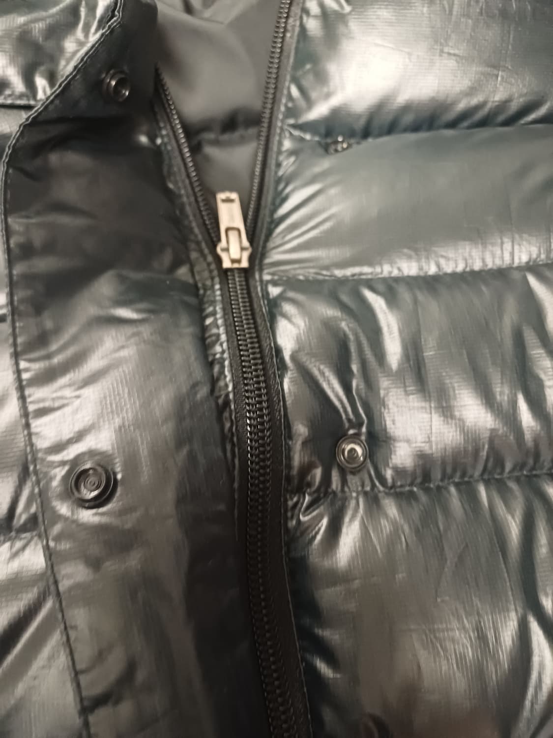 구스 90%] 리복 여성 구스다운 패딩 (블랙/90/M) - 상태 양호 상품이미지6