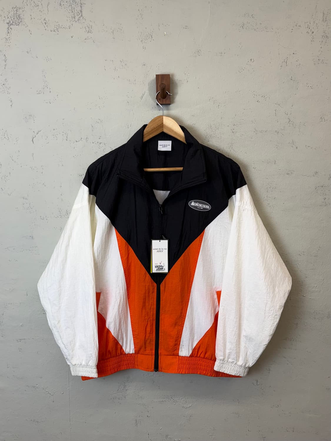 새상품 아크메드라비 ADLV 컬러블록 바람막이 상품이미지1