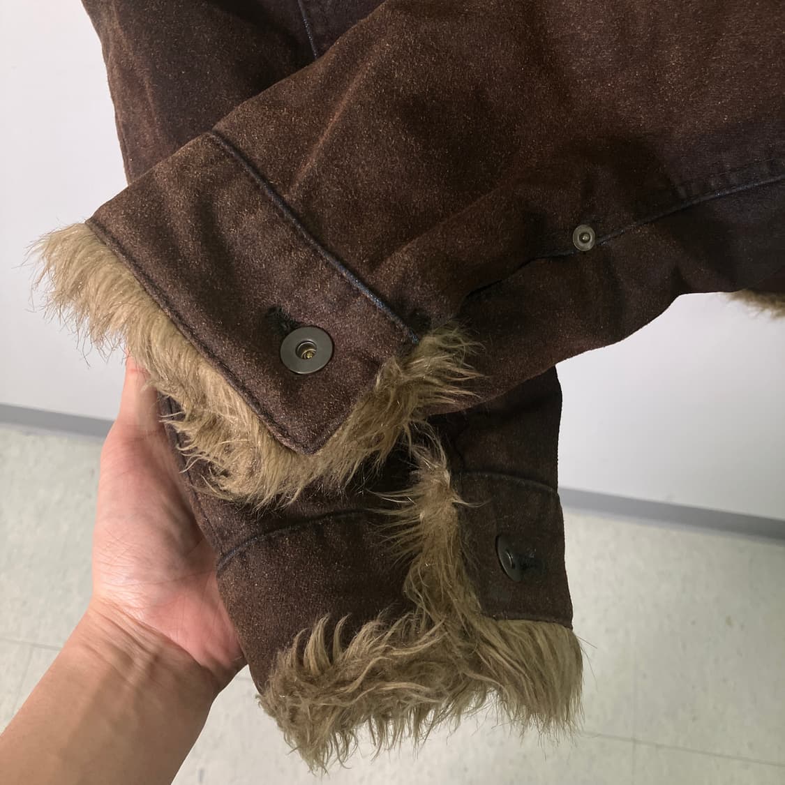 꼼사 데 모드 브라운 퍼 트리밍 소가죽 자켓 상품이미지8