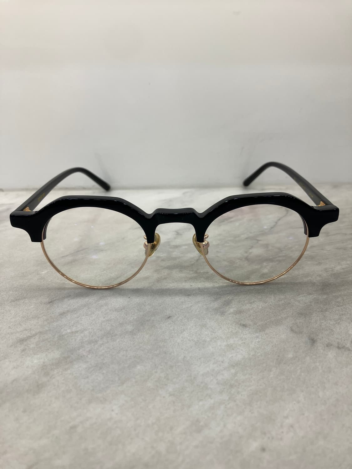 B35 밴시몽 BENSIMON 블랙골드 라운드 볼드 하금테 안경(27g) 상품이미지6