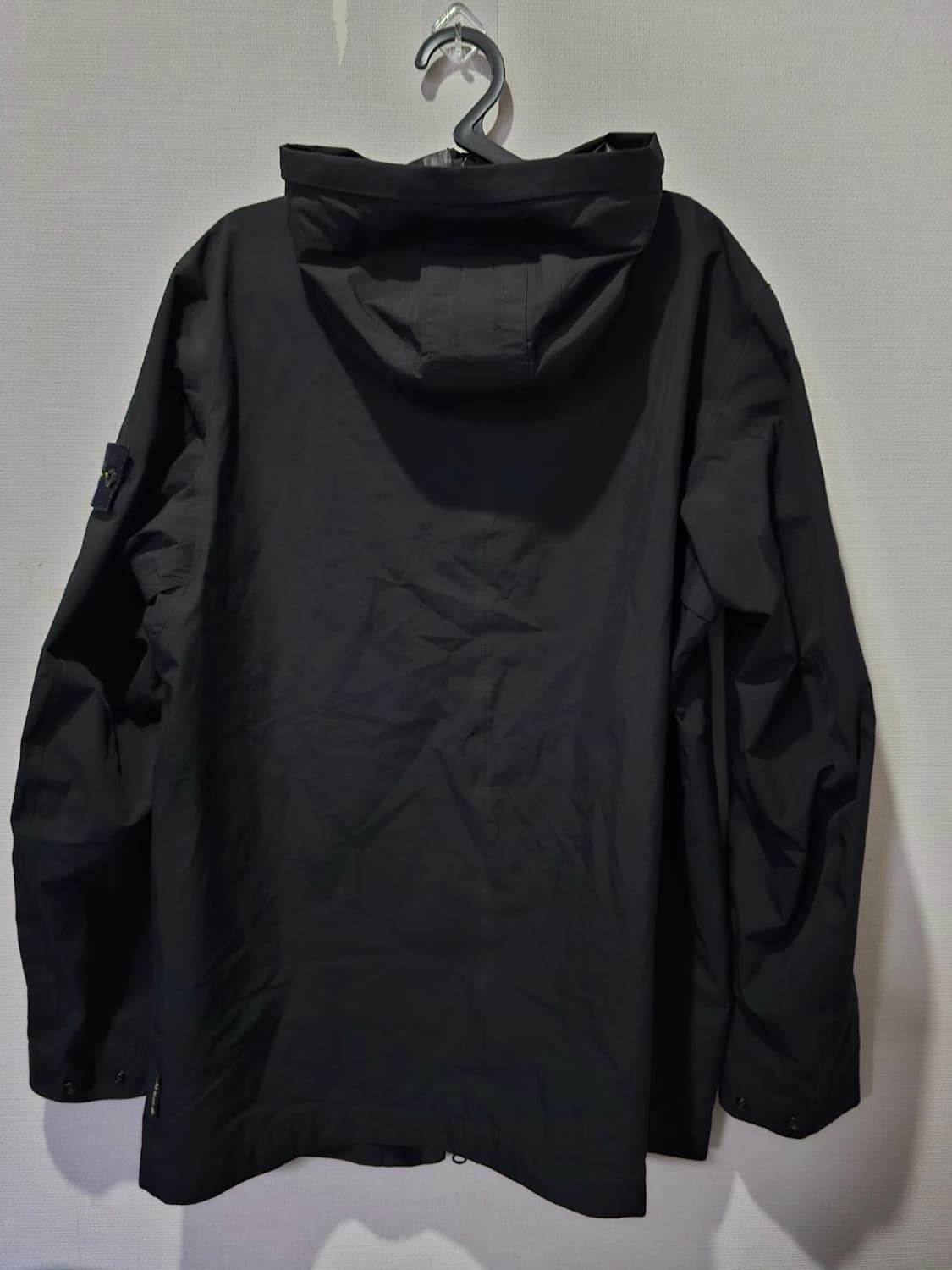 정품 스톤아일랜드 고어텍스 후드 자켓 100 / L 상품이미지3