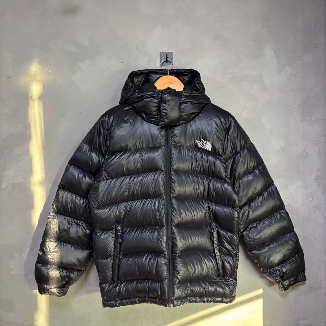노스페이스 700 퍼텍스 구스다운 패딩 검정 상품이미지1