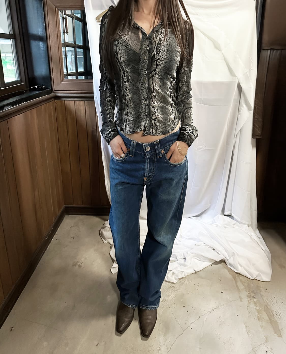 JPV python slim blouse 상품이미지1