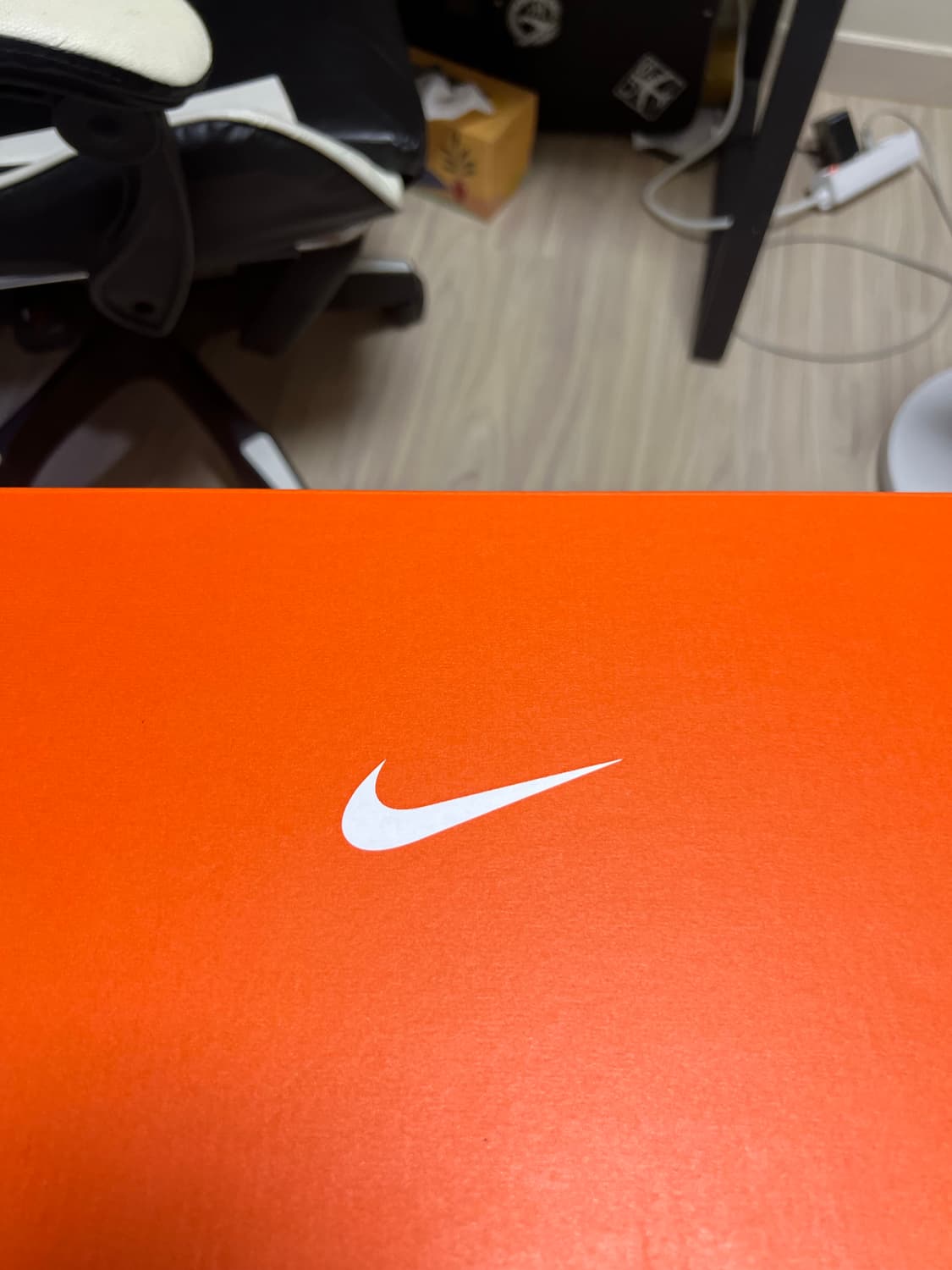 나이키 새상품판매합니다 상품이미지3