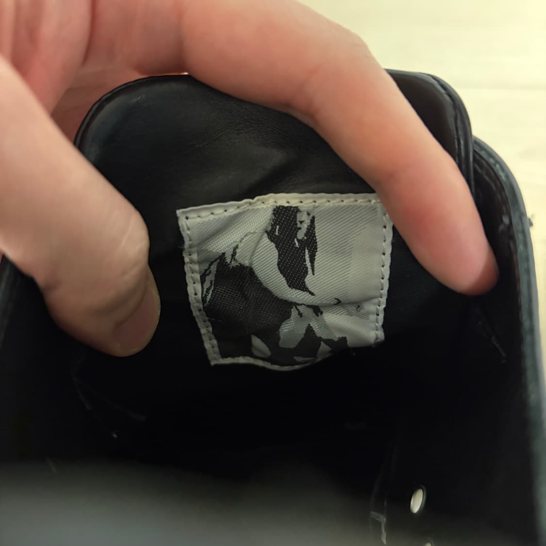 릭오웬스 Rick Owens 라몬즈 레더 미드탑 컨버스 스니커즈 41 상품이미지8