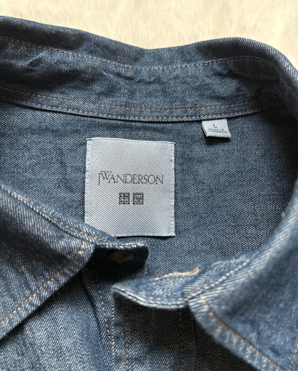 유니클로 jw앤더슨 데님 셔츠 68블루 진청 / L 상품이미지5
