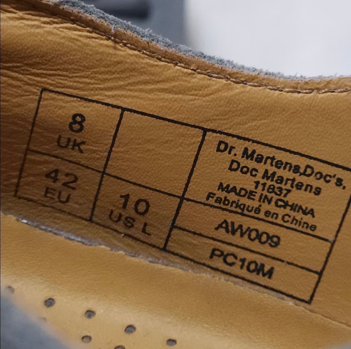 닥터마틴 1461 그레이 스웨이드 3홀 상품이미지8