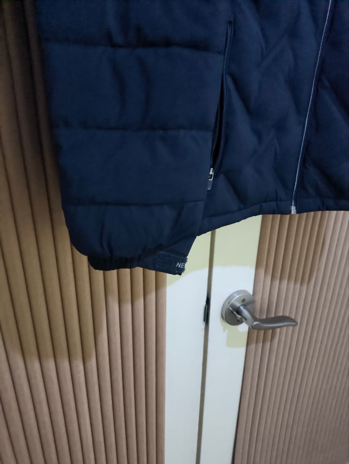 M 네파 덕다운 경량패딩 상품이미지2