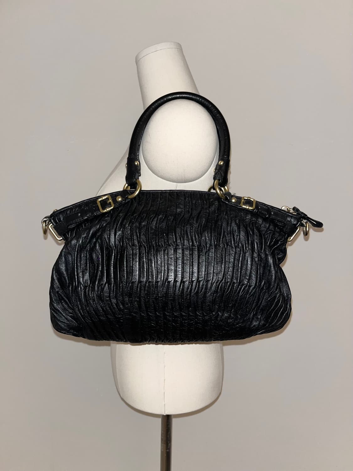 Coach All Black Shoulder bag 상품이미지7